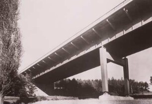 Schlegel, Autobahnbrücke über d. Kleine Striegis