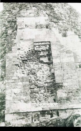 Xpuhil, Structure I-1 (XPH: Arc., Str. I-1)