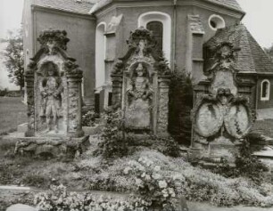 Figurengrabmal (Mann mit Krone, Gehstock und Rosenzweig)