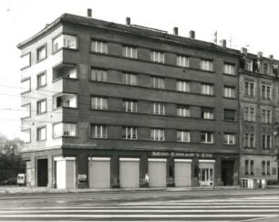 Dresden-Neustadt, Großenhainer Straße 61/63/Ecke Riesaer Straße. Wohnanlage mit Ladeneinbauten (um 1925)