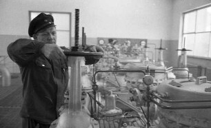 Gasversorgung über das städtische Gaswerk am Meßplatz.