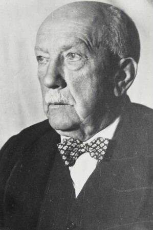 Porträtserie: Richard Strauss anläßlich seines Dresden-Besuches zur Erstaufführung "Capriccio"