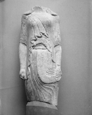 Torso einer Kore