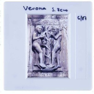 Verona, S. Zeno : Detailansicht Portal Relief rechts Adam und Eva