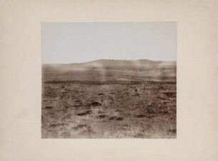 Aladaglar Gebirge : Gebirgslandschaft des Aladaglar-Gebirges (Antitaurus) mit einer Ebene im Vordergrund.