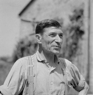 Binsen und Wasserlinsen. Männerporträt