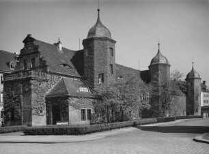Dresden. Ansicht des Museums für Sächsische Volkskunst im Jägerhof. Ansicht von Südosten
