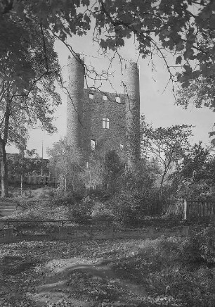 Saalfeld. Burgruine Hoher Schwarm