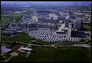 München: vom Olympiaturm auf Olympisches Dorf