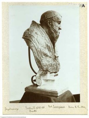 Porträtbüste von Papst Sixtus V.