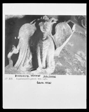 Fragment eines Kapitells vom Langhaus