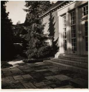 Garten Albert Speer, Berlin-Zehlendorf: Vorgarten