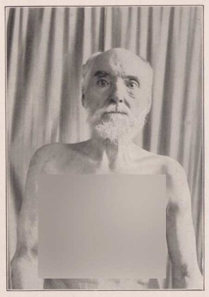 Fotografie eines Mannes mit nacktem Oberkörper