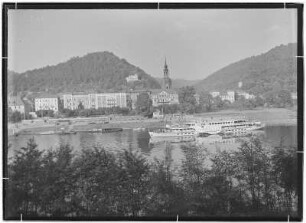 Bad Schandau. Schiff "Ernst Thälmann"