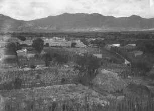 Mitla : Blick auf Hütten und Felder des Ortes Mitla