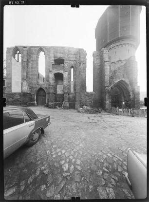 Bautzen. Ruine der Mönchskirche und Wasserturm (1877)