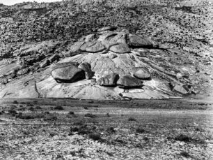 Granitfelsen : Berghang mit Granitfelsen