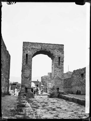 Pompeji, Merkurstraße