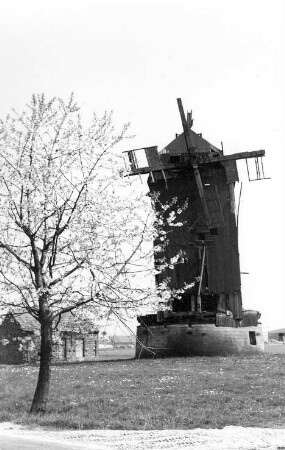 Bautzen-Oehna. Paltrockmühle (vor 2002 bis auf den Sockel abgebrochen)