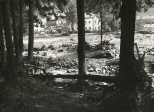 Unwetterkatastrophe im Osterzgebirge am 8./9. Juli 1927. Zerstörte Talwiesen am Hammergut Oelsengrund ("Ebertmühle", im Besitz des Landesvereins Sächsischer Heimatschutz)
