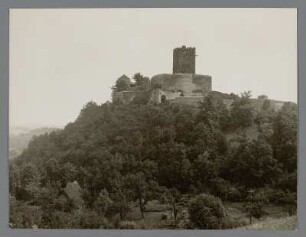 Schlesien. Burgruine Bolkoburg bei Bolkenhain.