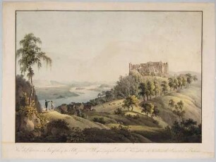 Das Schloss Scharfenberg (Klipphausen) über der Elbe zwischen Meißen und Dresden von Westen, links das Elbtal mit Blick bis nach Dresden und zur Sächsischen Schweiz