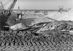 Bau der ersten Schleusenkammer Geesthacht/Elbe