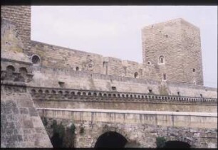 Bari, Castello Normanno-Svevo / Kastell