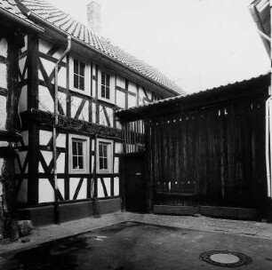 Fachwerkwohnhaus; Reinheim, An der Stadtmauer 7