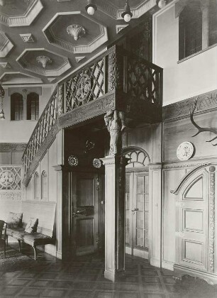 Dresden-Loschwitz, Kügelgenstraße, Nr. 12, Haus Höhne, Inneres, Diele mit Treppe