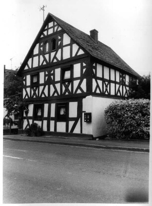 Hohenahr, Offenbacher Straße 17