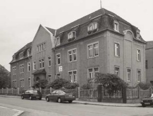 Verwaltungsgebäude