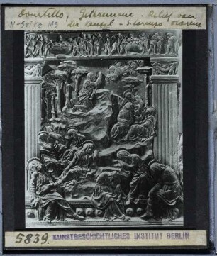 Florenz, S. Lorenzo,Florenz, S. Lorenzo, Passionskanzel : Bronzerelief, Christus am Ölberg (Getsemani)