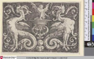 [Ornament mit zwei Sphingen und Engel; Ornament with two sphinxes and a winged man]