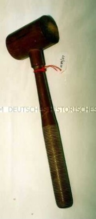 Hammer mit Bleifüllung