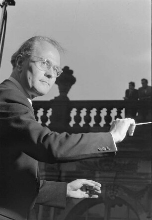 Serenade im Dresdner Zwinger mit Rundfunk-Sinfonieorchester Leipzig?. Porträt Heinz Bongartz