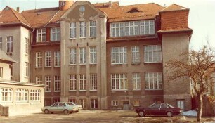 Mädchengymnasium. Detmold, Wall. Blick von der Paulinenstraße aus auf die Rückfront