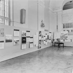 Ausstellung Rat des Kreises : Bautzen. Ausstellung im Rat des Kreises, Ernst-Thälmann-Straße