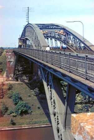 Grünenthal: Hochbrücke