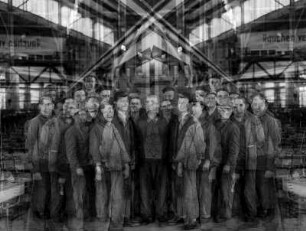 PC-Brigade des Elektrochemischen Kombinats Bitterfeld : Gruppenaufnahme von Arbeitern im Kunststoff-Betrieb des Elektrochemischen Kombinats Bitterfeld