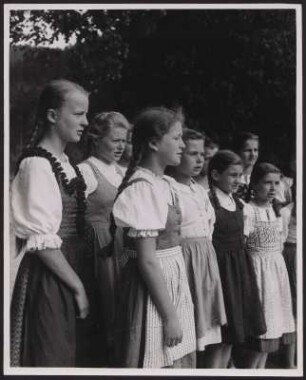 Schülerinnen der Napola für Mädchen Hubertendorf