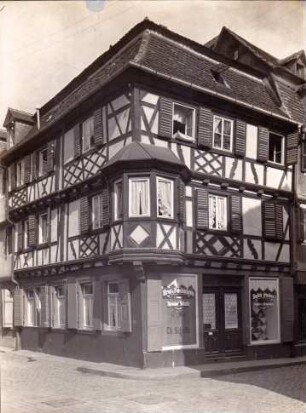 Ecke Marktstraße und Zwerchgasse. Spinnrädel