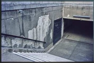 Treppe zum U-Bahnhof Rüdesheimer Platz