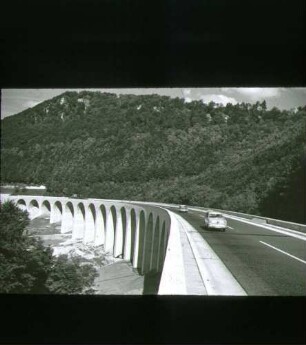 Albaufstieg, Todsburgbrücke