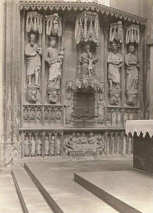 Sakramentsnische in der Jakobskirche. Rothenburg ob der Tauber. Ende des 14. Jahrhunderts