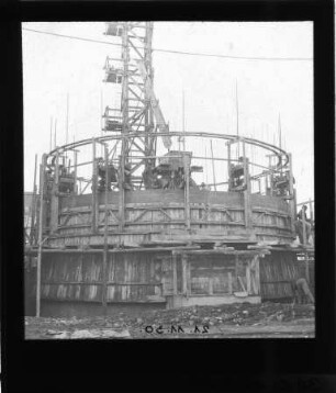 Bau des Wasserturms der Universitätsklinik