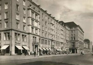 Dresden-Altstadt, Dr.-Külz-Ring Ecke Altmarkt. Neubebauung Altmarkt Westseite mit Wohn- und Geschäftshaus "Raumkunst"