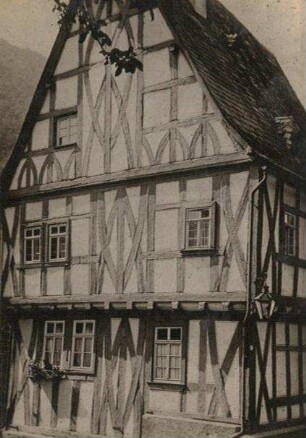 Rheinisches Fachwerkhaus : Steeg (Landkreis Sankt Goar). Rheinisches Fachwerkhaus