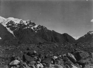 Moräne : Vermutlich eine Moräne nahe eines Gletschers im Tian Shan Hochgebirge