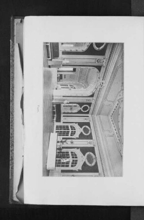 Foyer.